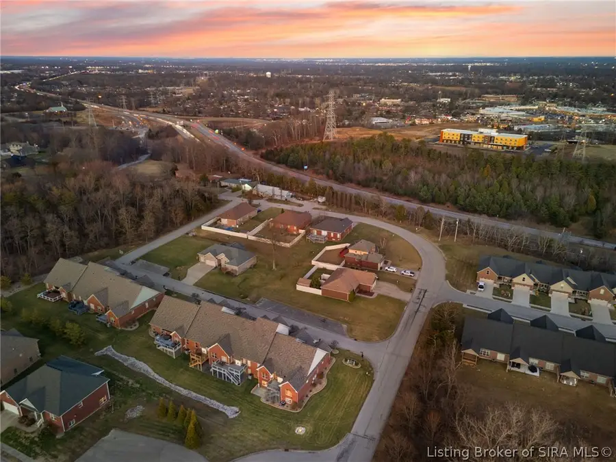 512 Autumn Grove Circle, New Albany, IN 47150 - #3