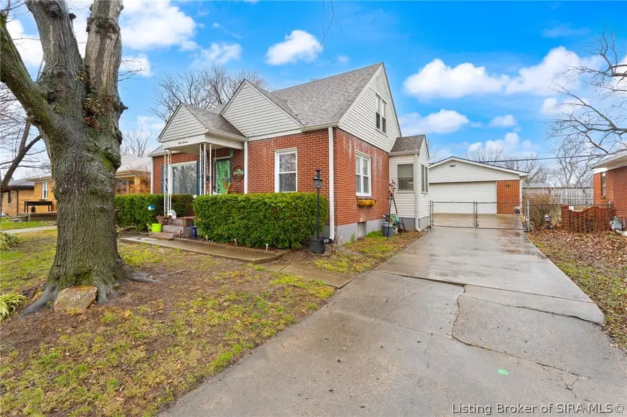 816 Morris Avenue, Jeffersonville, IN 47130 - #2