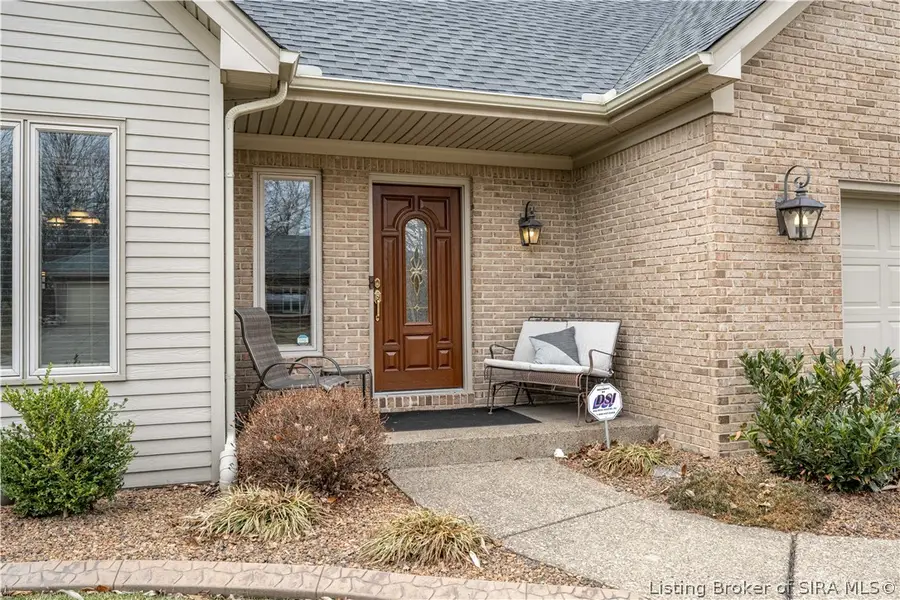 2210 Glenn Abbey, Jeffersonville, IN 47130 - #2