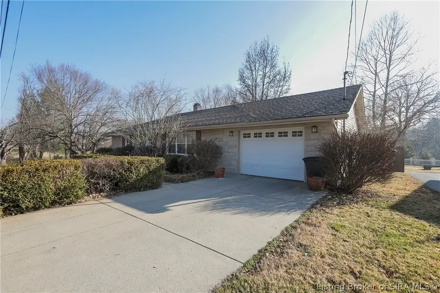 3018 Sieveking Lane, New Albany, IN 47150 - #2