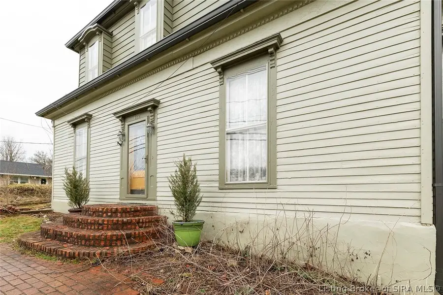 622 N Capitol Avenue, Corydon, IN 47112 - #2