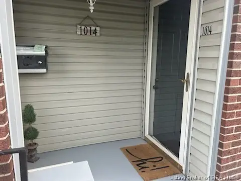 1014 E 10th Street, Jeffersonville, IN 47130 - #2