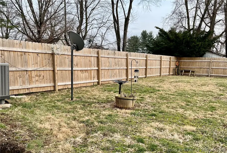 10537 N Reynolds Road, Dupont, IN 47231 - #2