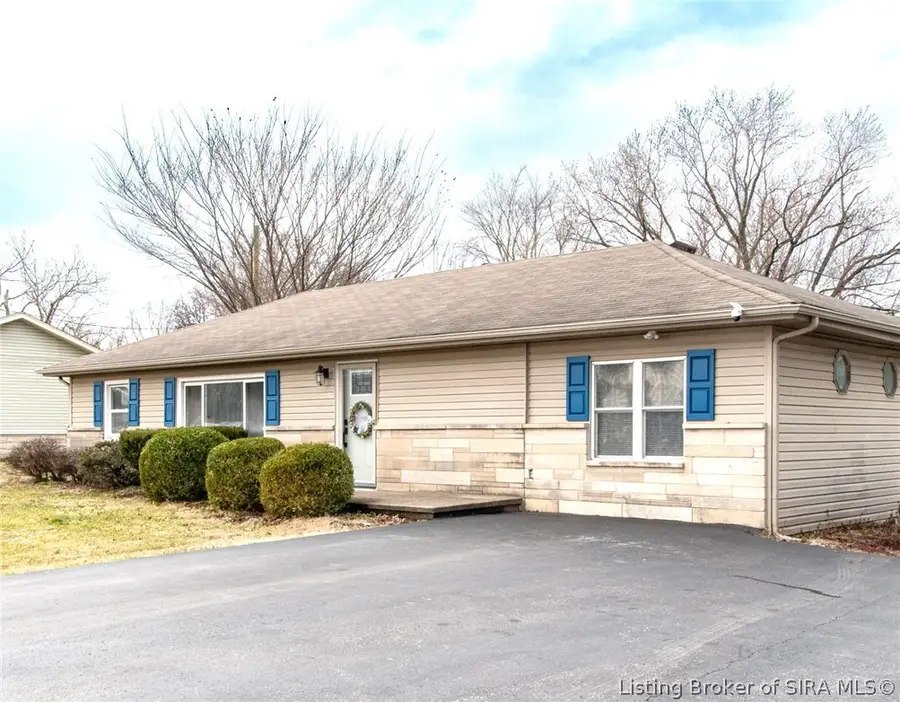 407 Charlestown Memphis Road, Charlestown, IN 47111 - #3