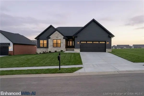 6318 John Wayne Drive #902, Jeffersonville, IN 47130