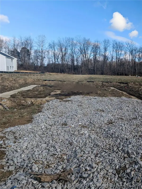 403 Springville Drive, Charlestown, IN 47111