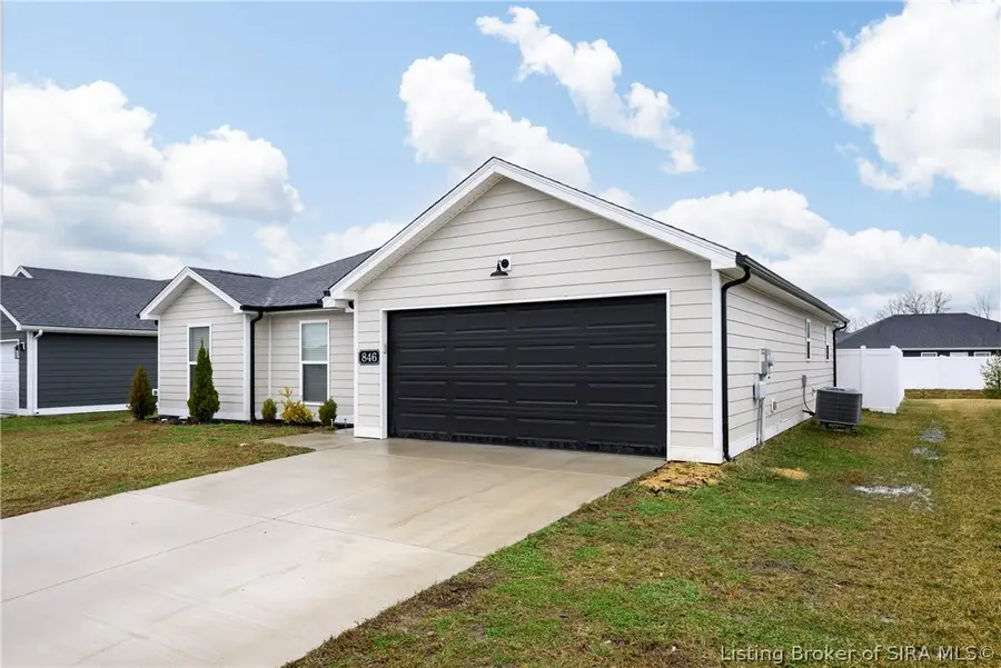 846 Wolf Run Park Boulevard, Jeffersonville, IN 47130 - #2