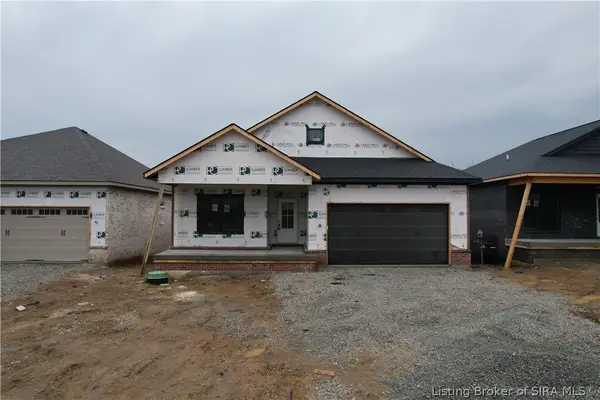 4642 Red Tail Ridge #212, Jeffersonville, IN 47130