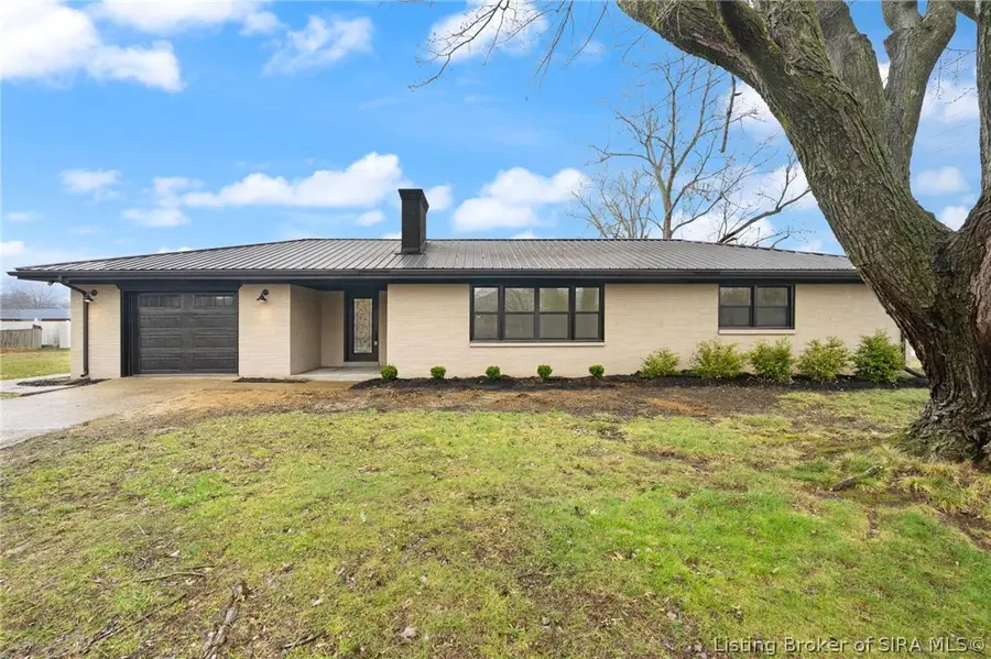 1 Marvic Drive, Clarksville, IN 47129 - #2