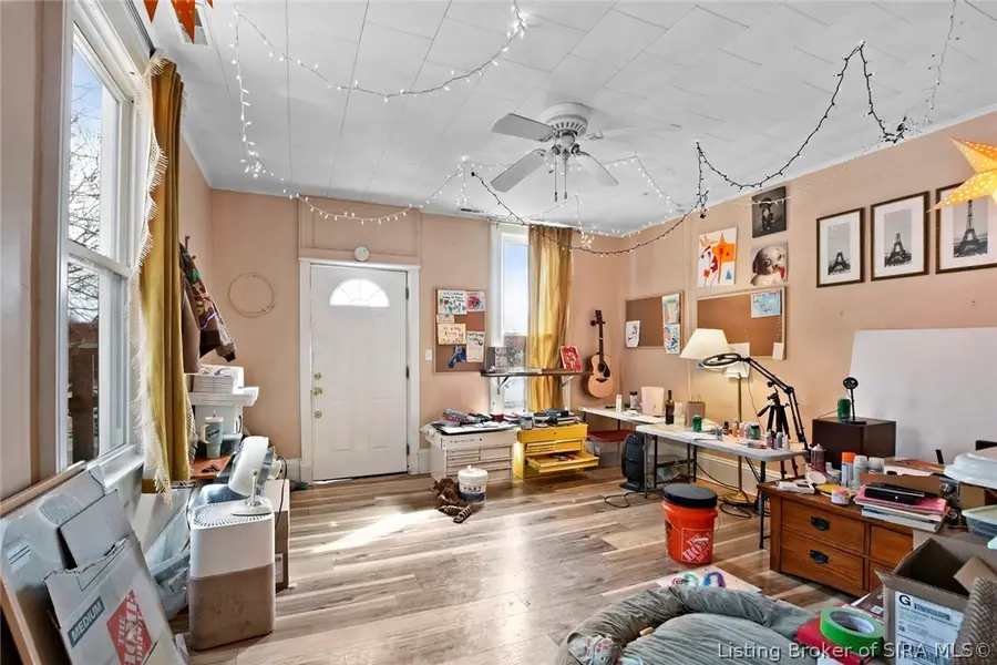 1113 Culbertson Avenue, New Albany, IN 47150 - #3