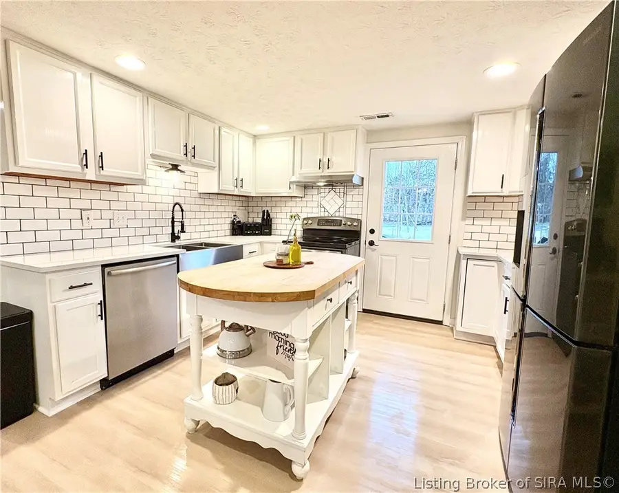 16103 Beechwood Drive, Charlestown, IN 47111 - #3