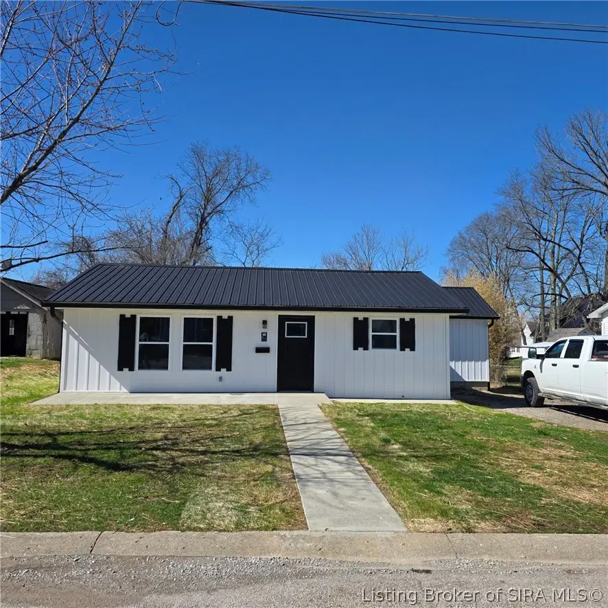 504 N College Avenue, Salem, IN 47167 - #1