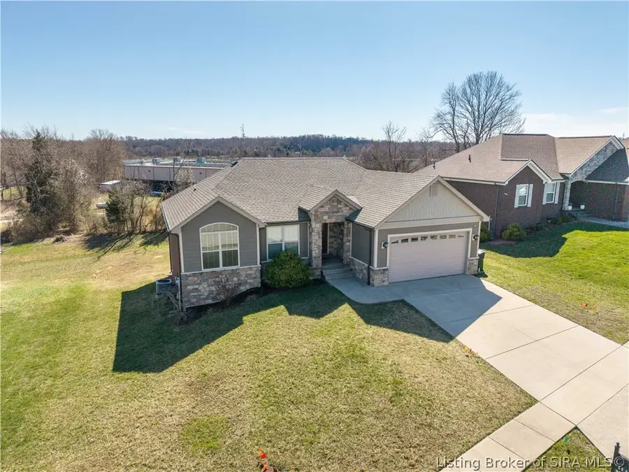 6005 Deer Trace Way, Georgetown, IN 47122 - #3