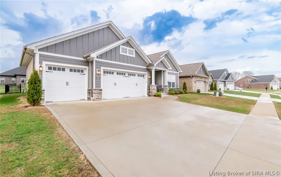 3026 Bridlewood Lane, New Albany, IN 47150 - #3