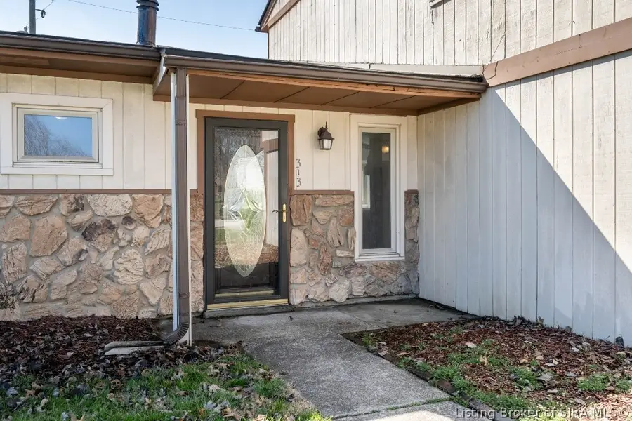 313 Mary Drive, New Albany, IN 47150 - #3