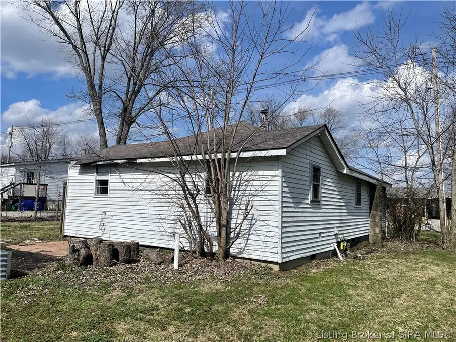 706 Main Street, Memphis, IN 47143 - #3