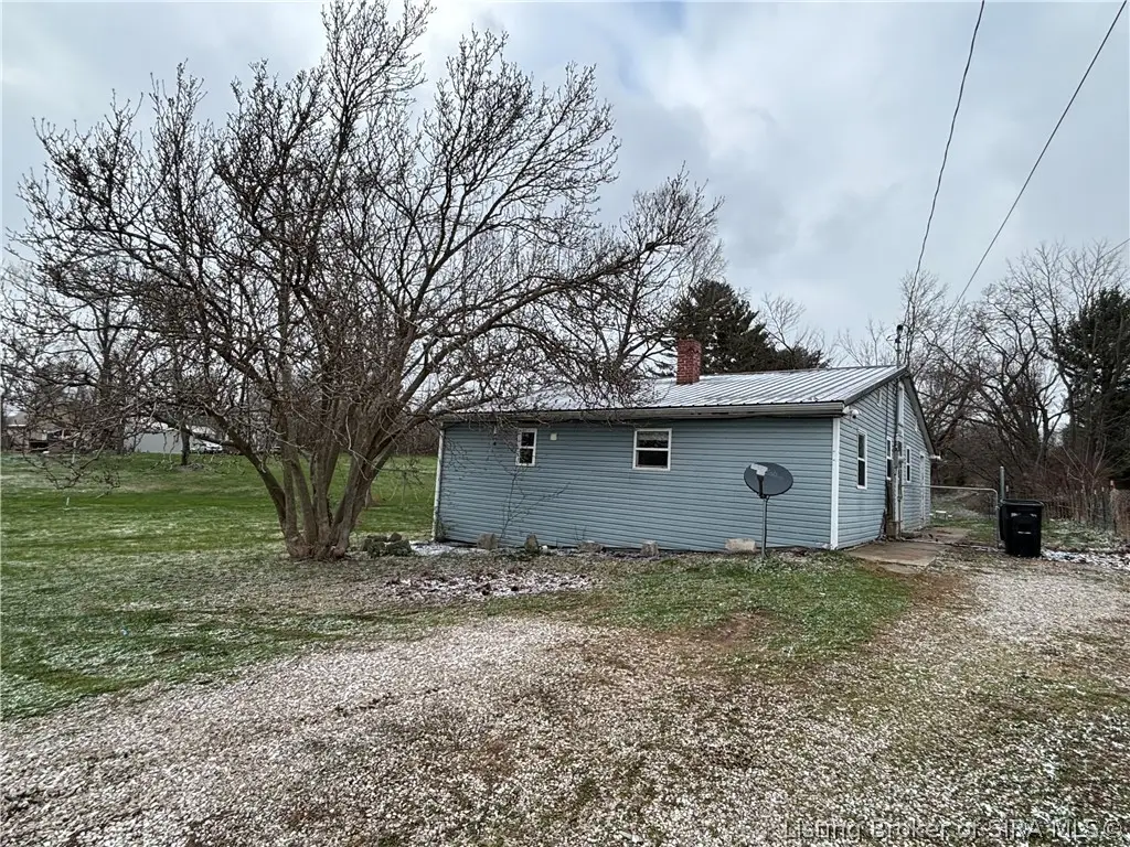 1213 W Mulberry Street, Salem, IN 47167 - #1