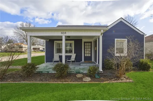 808 Cherry Drive, Jeffersonville, IN 47130