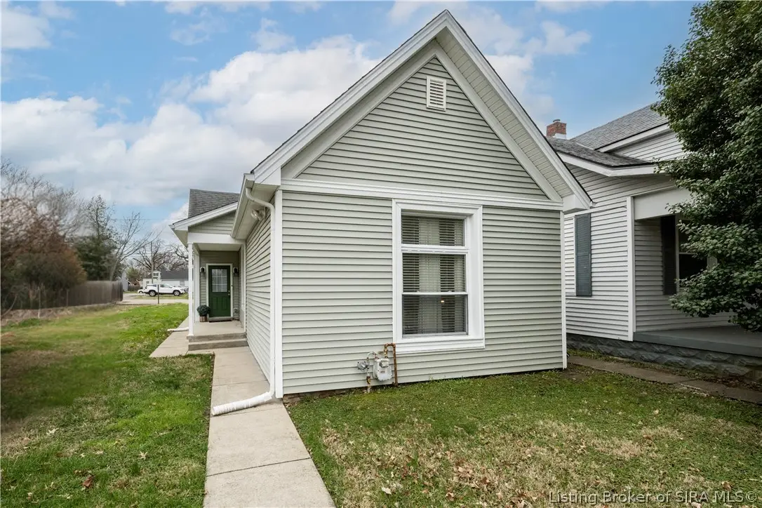 2106 Beeler Street, New Albany, IN 47150 - #1