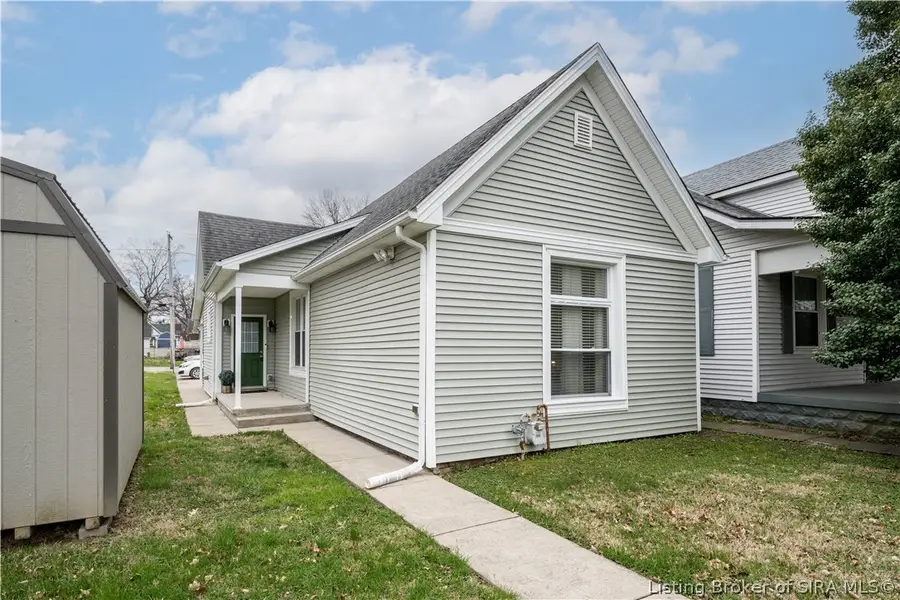 2106 Beeler Street, New Albany, IN 47150 - #3