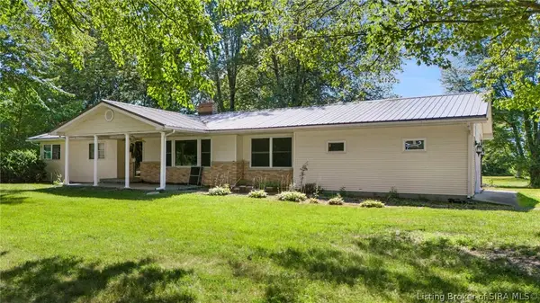 6296 S County Rd 1025 E, Crothersville, IN 47229