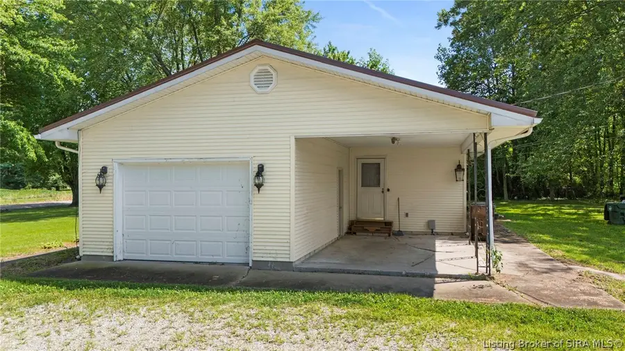 6296 S County Rd 1025 E, Crothersville, IN 47229 - #3