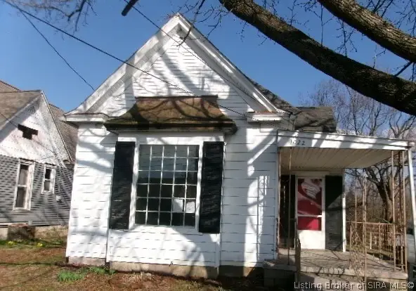 1022 Lincoln Avenue, Bedford, IN 47421 - #1