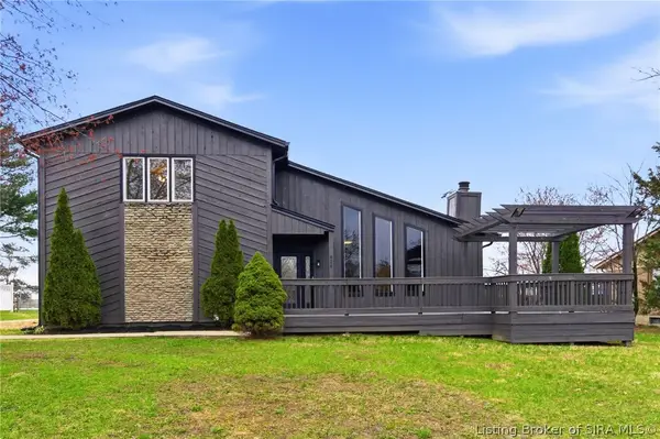 626 Mulberry Street, Sellersburg, IN 47172