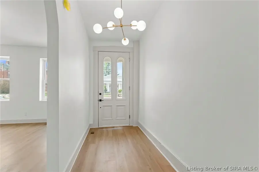 518 Jefferson Street, Madison, IN 47250 - #2