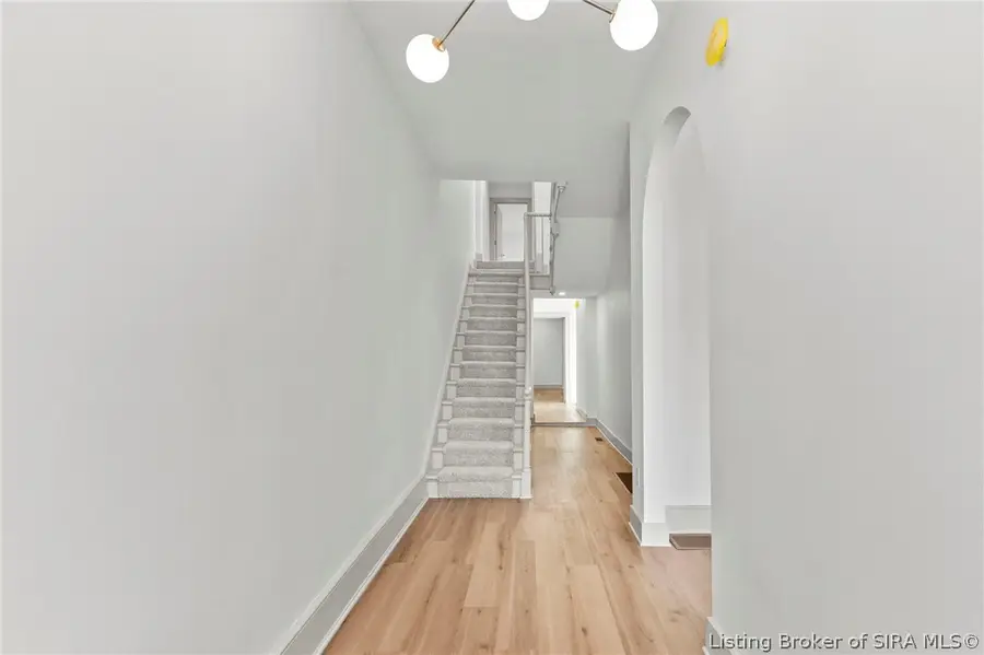 518 Jefferson Street, Madison, IN 47250 - #3