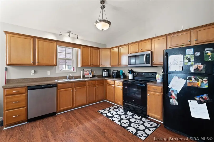 1825 Conservative Street, New Albany, IN 47150 - #3