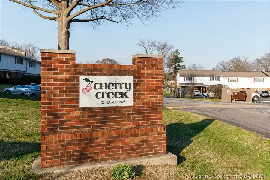 3080 Wooded Way, Jeffersonville, IN 47130 - #3