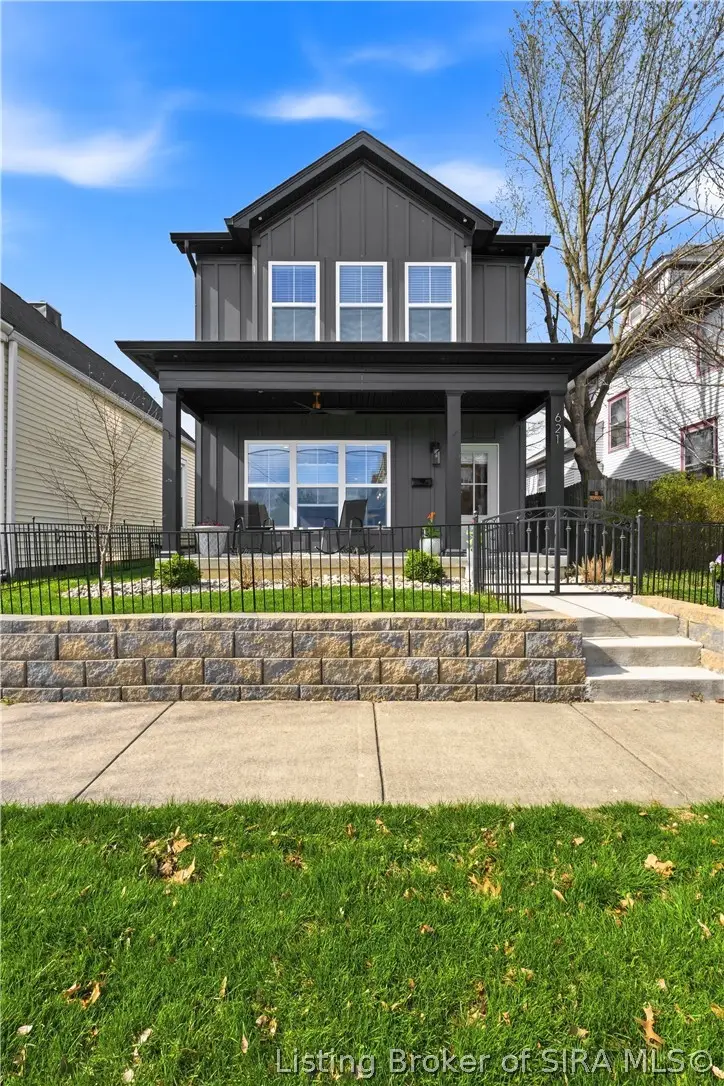 621 Thomas Street, New Albany, IN 47150 - #1