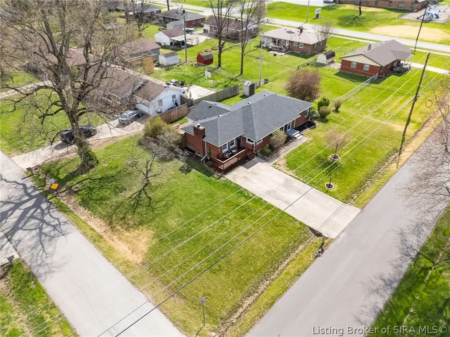3 Woodland Road, Jeffersonville, IN 47130 - #3