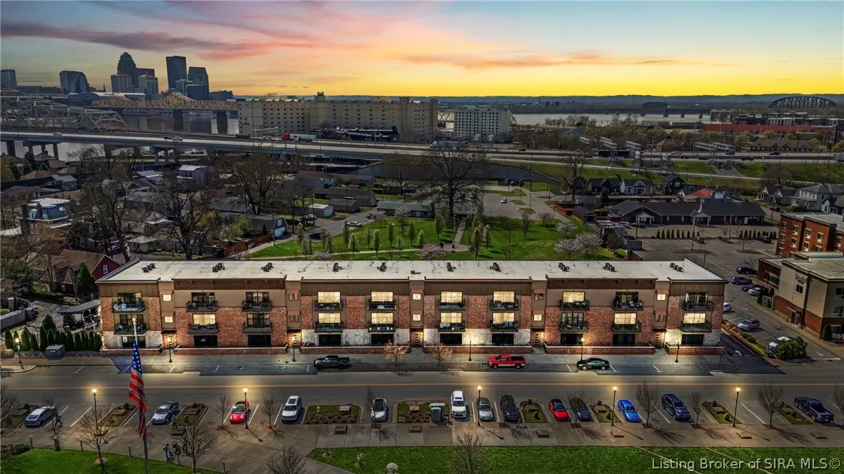 238 Mulberry Street, Jeffersonville, IN 47130 - #1