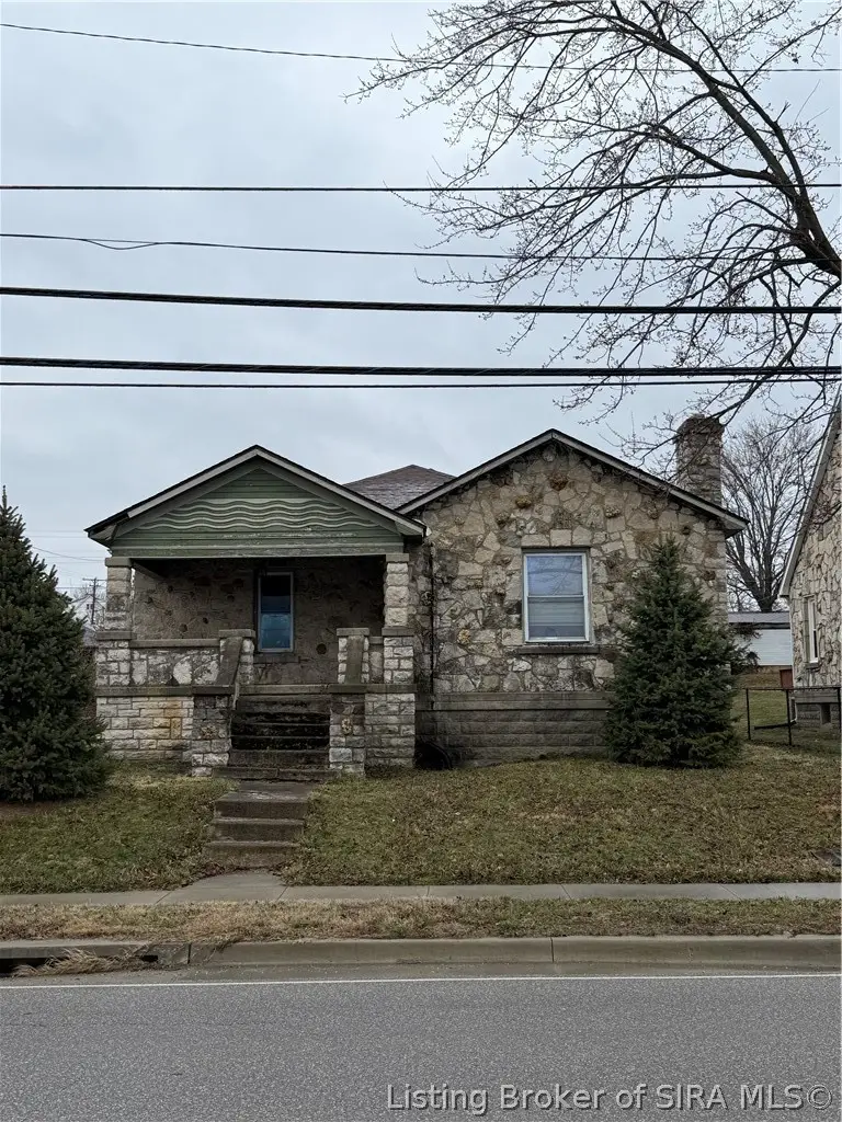 912 Buckeye Street, North Vernon, IN 47265 - #2