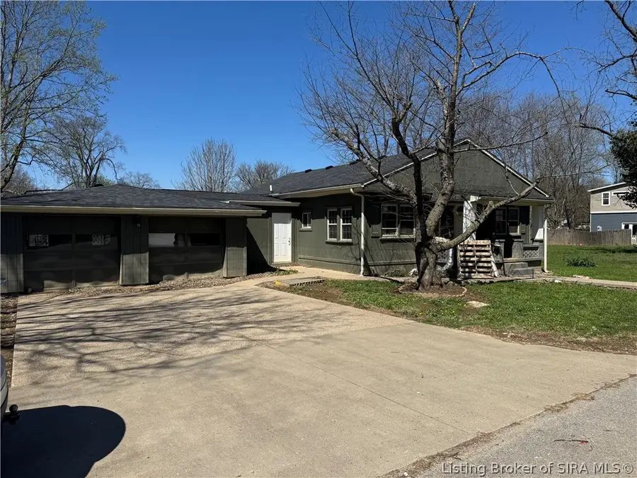 111 Second Street S, Jeffersonville, IN 47130 - #2