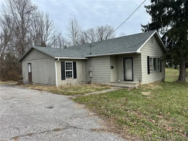 148 Morning Drive, Austin, IN 47102