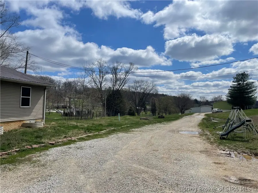 1130 E Smith Circle, Paoli, IN 47454 - #2