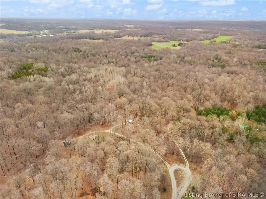 5601 W Brookside Lane, Fredericksburg, IN 47120 - #3