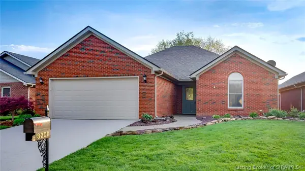 3209 Country Club Lane, Jeffersonville, IN 47130