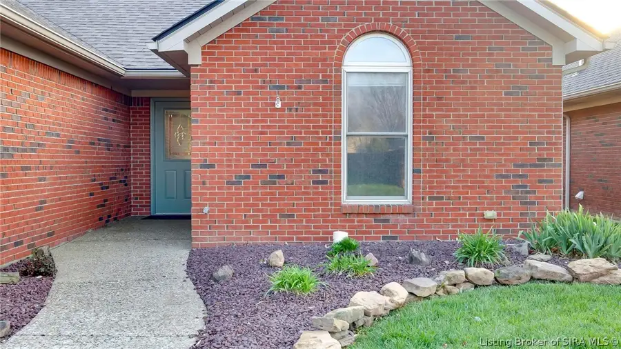 3209 Country Club Lane, Jeffersonville, IN 47130 - #2