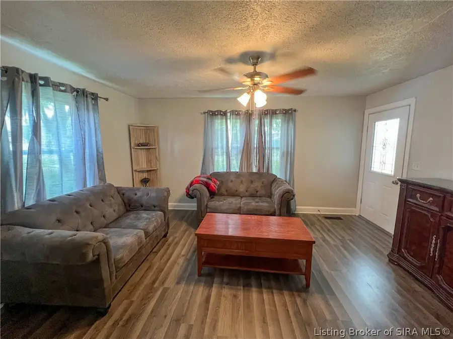 1672 Garretson Lane, New Albany, IN 47150 - #3