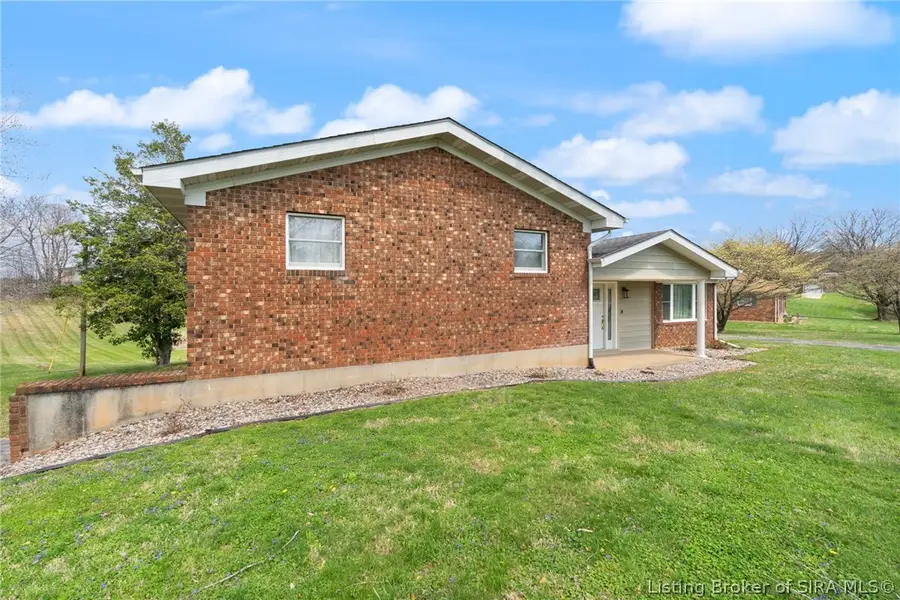 1230 Karen Avenue Nw, Corydon, IN 47112 - #3