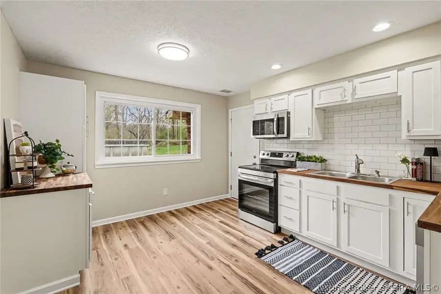 9039 Richland Drive, Georgetown, IN 47122 - #3