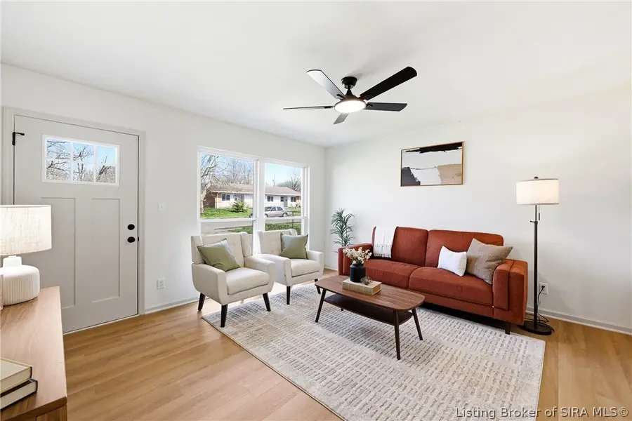 207 Reynolds Street, Charlestown, IN 47111 - #3