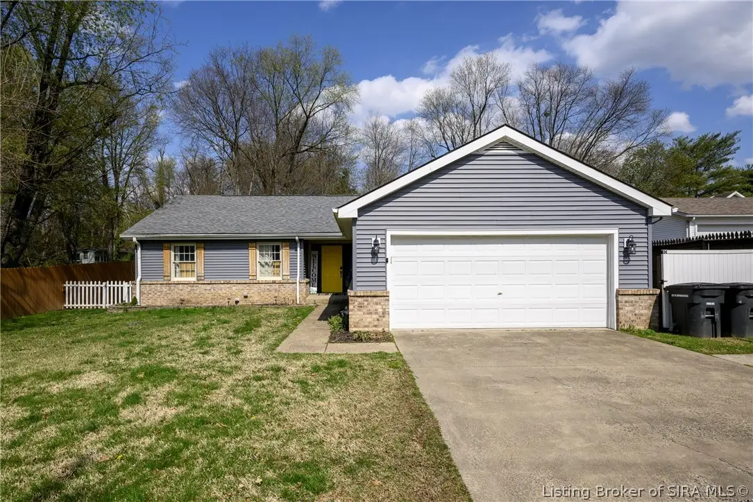 206 Hopkins Lane, Jeffersonville, IN 47130 - #1
