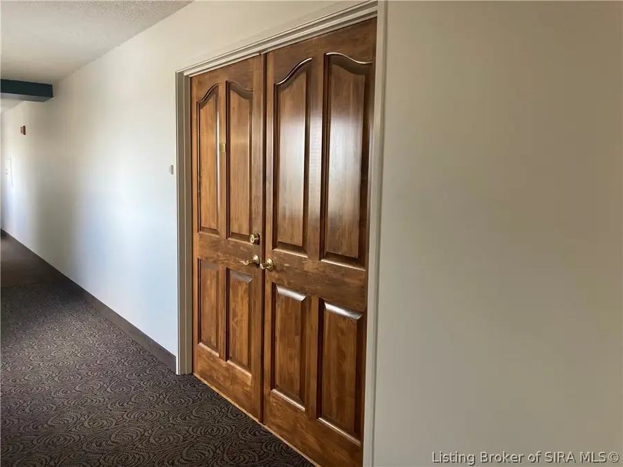 1 Riverpointe Plaza #1112, Jeffersonville, IN 47130 - #2