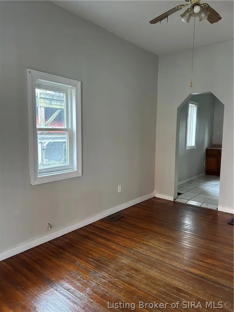 407 E 7th Street, New Albany, IN 47150 - #2