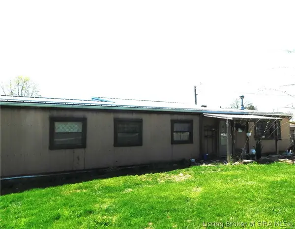 3034 W Cox Ferry Road, Salem, IN 47167